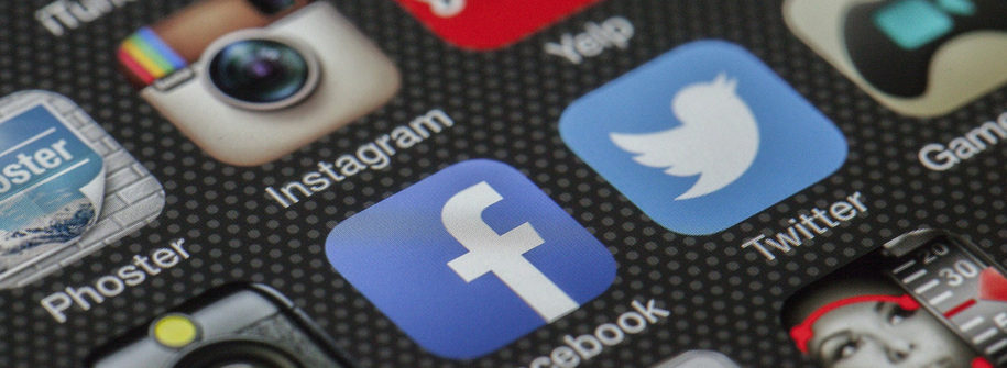 Facebook Twitter Instagram